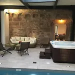 La Tour Des Remparts Pool & Jacuzzi Feriehus Saverne