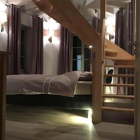 La Tour Des Remparts Pool&jacuzzi * Saverne