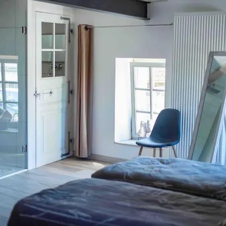 La Tour Des Remparts Pool&jacuzzi * Saverne