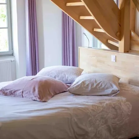 La Tour Des Remparts Pool&jacuzzi